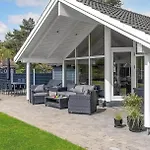 M400-vaeggerlose-kaninstien-22 Semesterbostad *