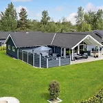 M400-vaeggerlose-kaninstien-22 Bøtø By